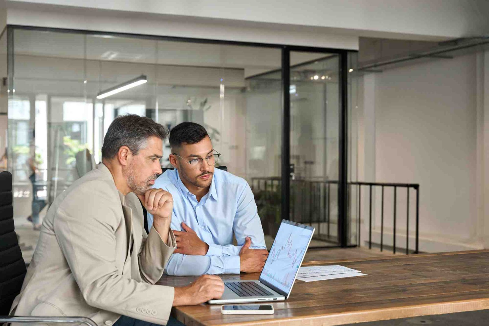 What Does Investment Advisor Do Dubai