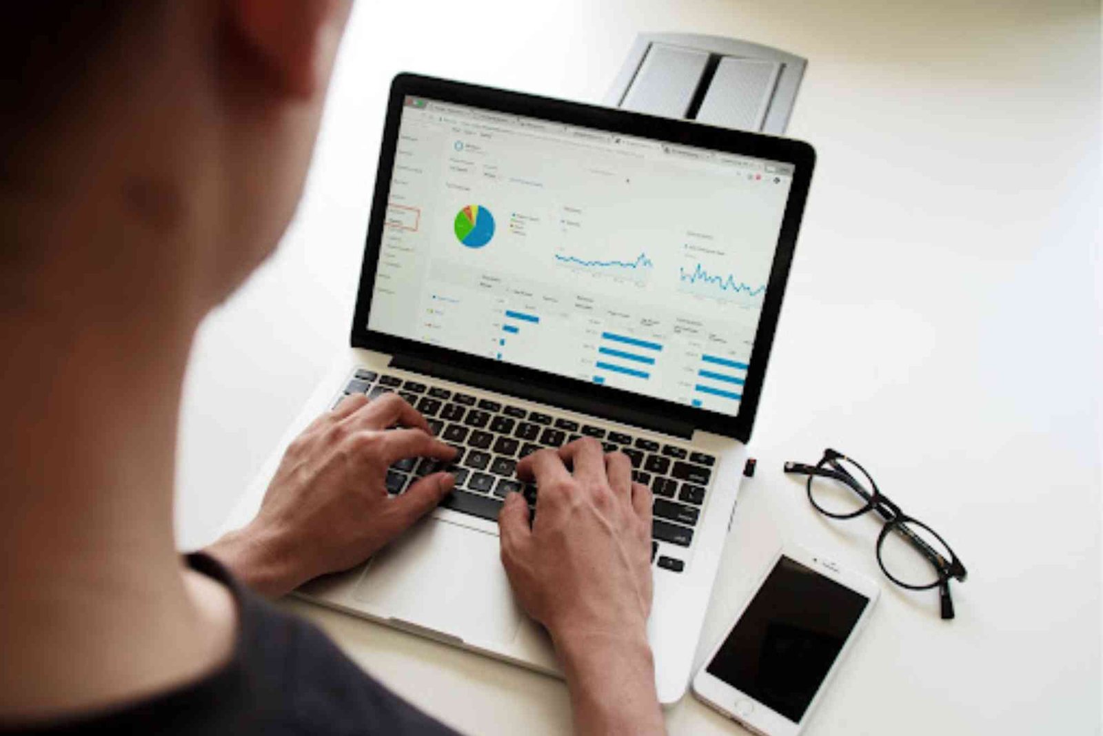 Best SEO Audit Tools for News Websites that reveal gaps and easy wins across pages in 2026